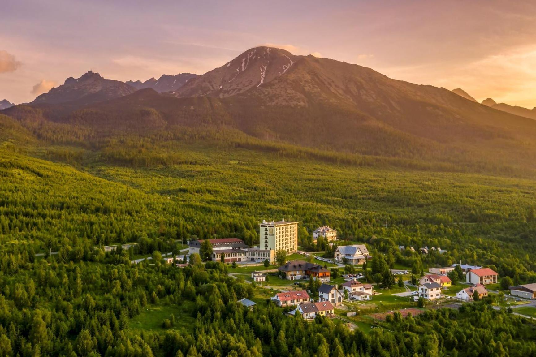Hotel Granit Tatranske Zruby Vysoké Tatry エクステリア 写真